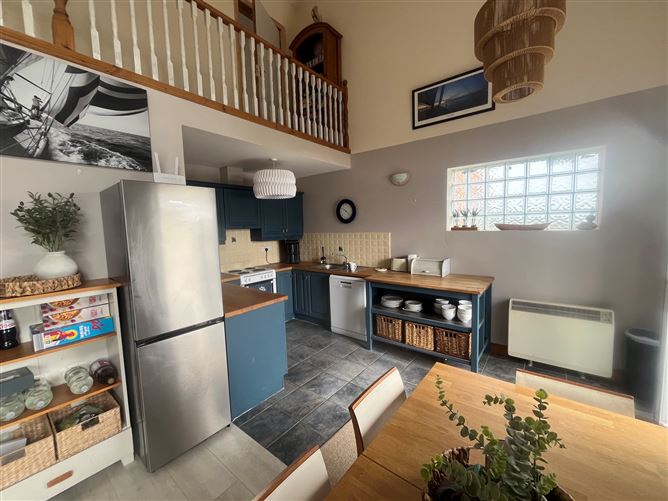 Photo 9 of 41 — 7 Barleycove Apartmements, Barley Cove, West Cork