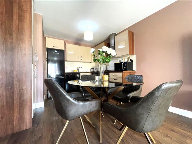 Mayeston Square, Finglas, Dublin 11