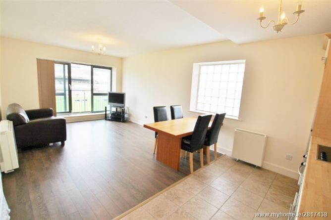 94 Shelbourne Park, South Lotts Road, Ringsend,   Dublin 4