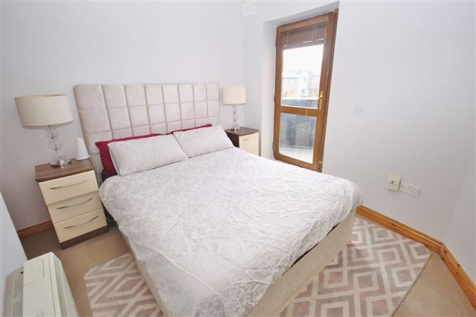 11 Slade Castle Walk, Saggart, Co. Dublin