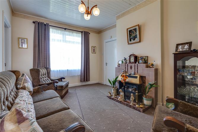 22 Oldcourt Cottages, Oldcourt Road, Ballycullen, Dublin 24