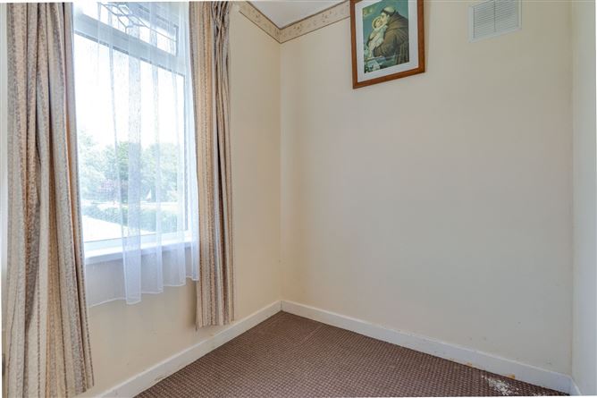22 Oldcourt Cottages, Oldcourt Road, Ballycullen, Dublin 24