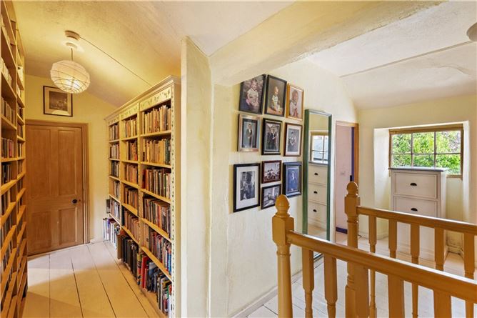 Longford House, 21 Lanesville, Co. Dublin