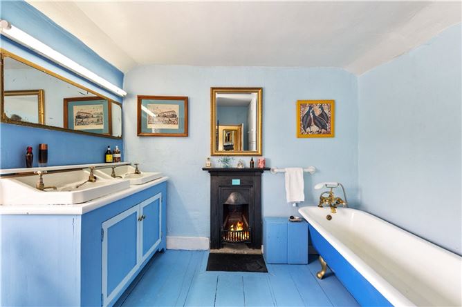 Longford House, 21 Lanesville, Co. Dublin