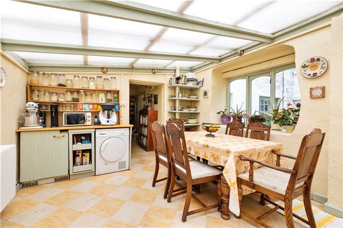 Longford House, 21 Lanesville, Co. Dublin