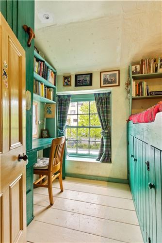 Longford House, 21 Lanesville, Co. Dublin