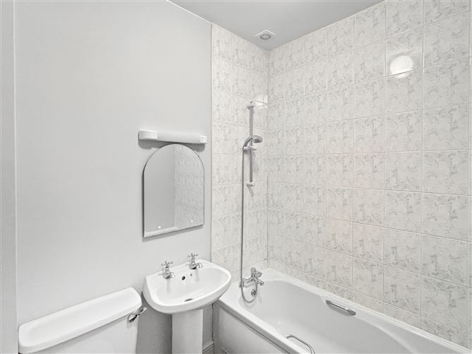 110 An Fiodan, Doughiska, Galway