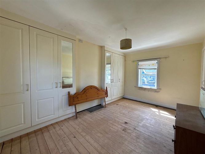 16 Davis Terrace, Davis Road, Clonmel, Tipperary