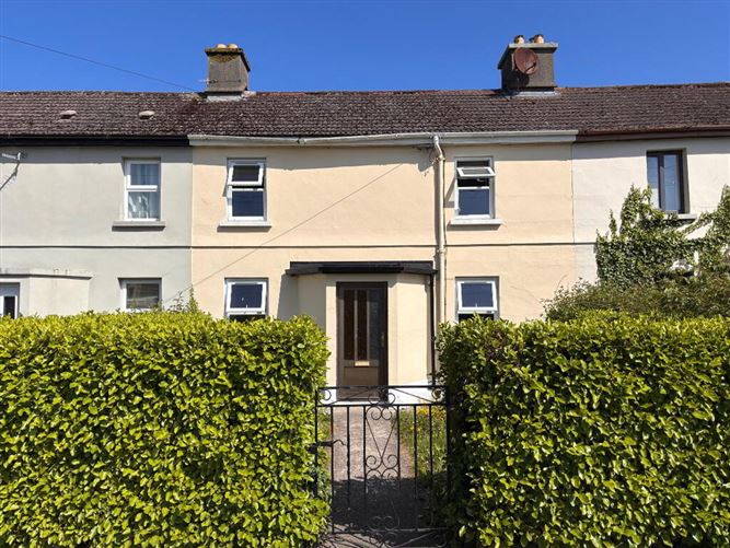 16 Davis Terrace, Davis Road, Clonmel, Tipperary