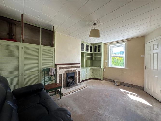 16 Davis Terrace, Davis Road, Clonmel, Tipperary