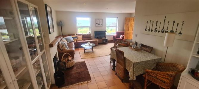 6 Greaghnafarna, Ballinaglera, Carrick-On-Shannon, Leitrim
