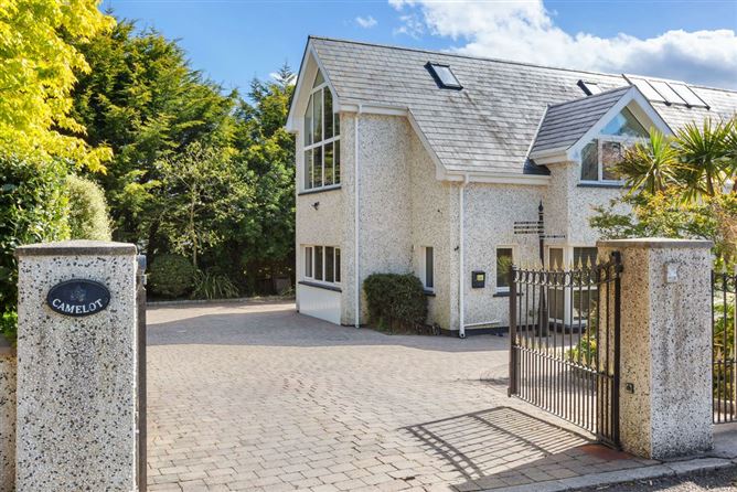 https://photos-a.propertyimages.ie/media/8/3/4/4999438/057791df-4a4a-476b-a094-4a5015253b40_l.jpg