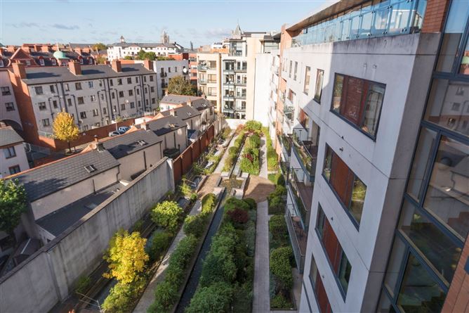 51 Castle Way, Golden Lane, Dublin 8