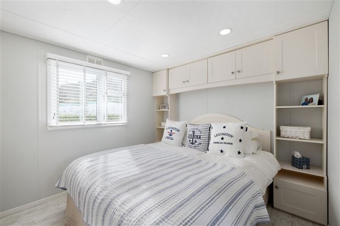 9 Jacks Hole, Beachfront, Jack's Hole Beach Resort, Brittas Bay, Co. Wicklow