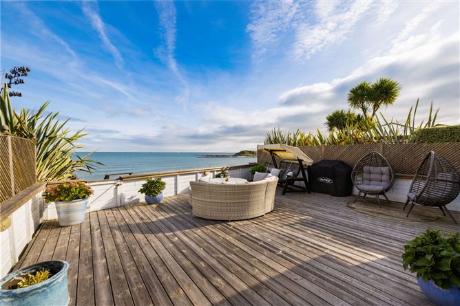 9 Jacks Hole, Beachfront, Jack's Hole Beach Resort, Brittas Bay, Co. Wicklow