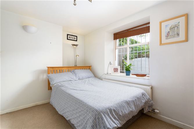 10 Royal Canal Terrace, Phibsborough, Dublin 7