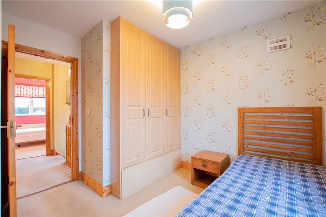 11 An Gleib, Multyfarnham, Westmeath