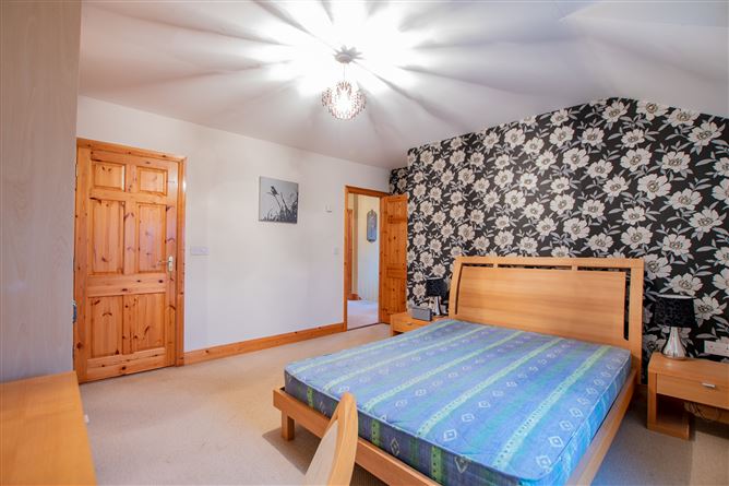 11 An Gleib, Multyfarnham, Westmeath