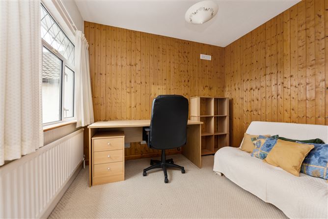 8 Springfield Drive, Templeogue, Dublin 6w