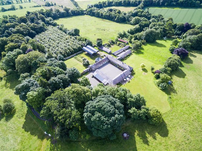 Parsonstown House on C. 65 Acres, Parsonstown, Lobinstown, County Meath