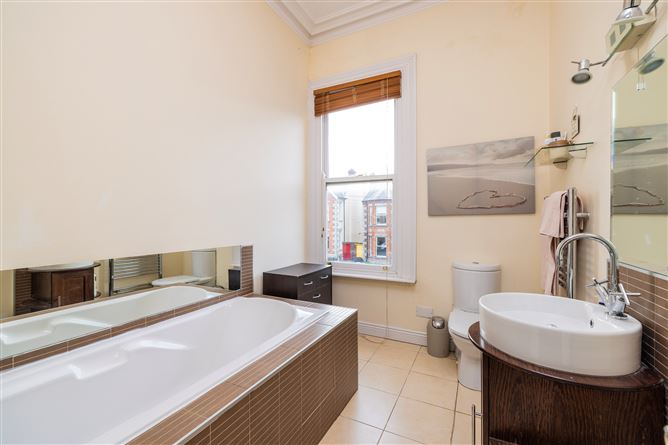 20 IONA PARK, Glasnevin, Dublin 9