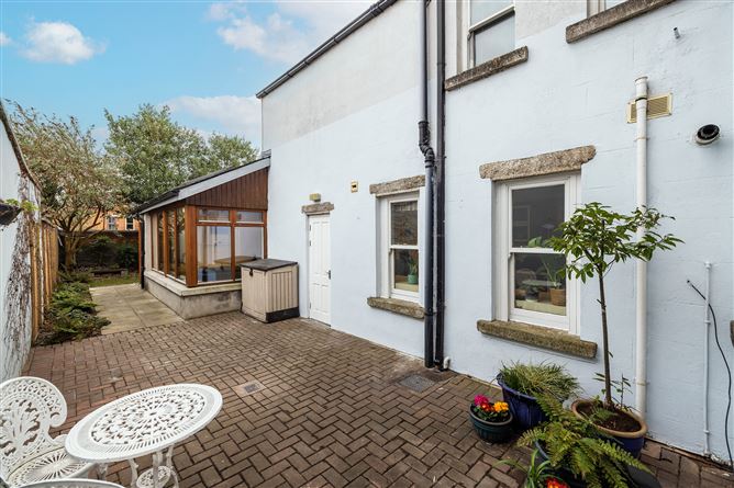 20 IONA PARK, Glasnevin, Dublin 9