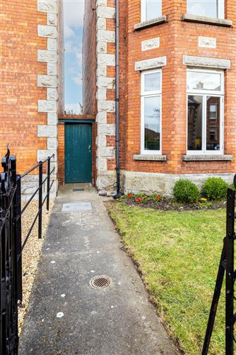 20 IONA PARK, Glasnevin, Dublin 9