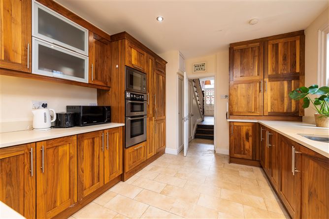 20 IONA PARK, Glasnevin, Dublin 9