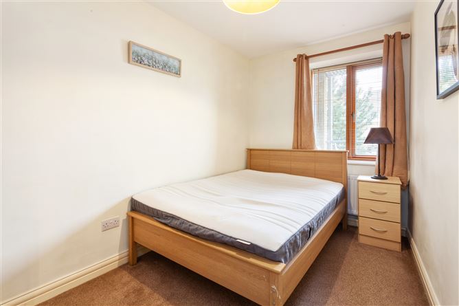 8 Goldsmith Hall, Castleknock, Dublin 15