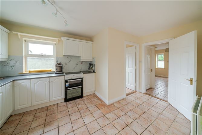 3, Harbour Village, The Quay, Westport, Mayo