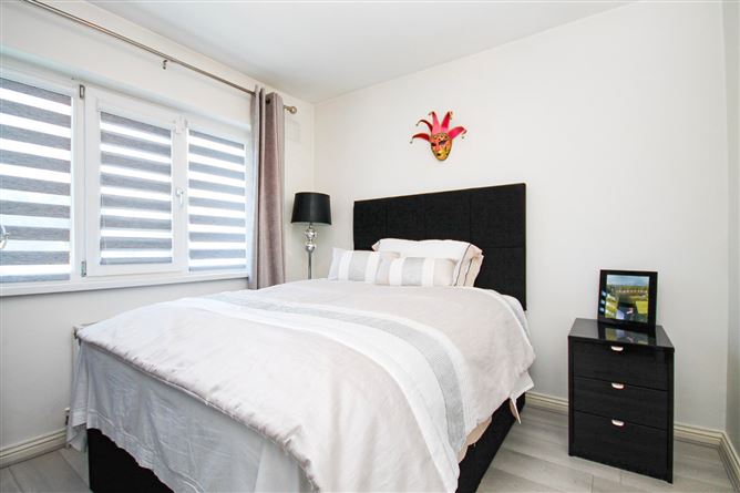 39 Castlegrange Drive, Clondalkin, Dublin 22
