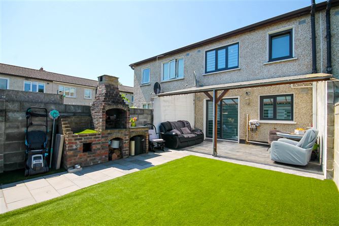 39 Castlegrange Drive, Clondalkin, Dublin 22