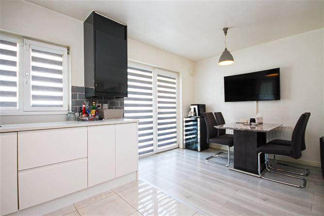 39 Castlegrange Drive, Clondalkin, Dublin 22