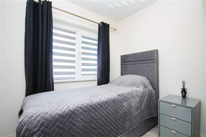 39 Castlegrange Drive, Clondalkin, Dublin 22