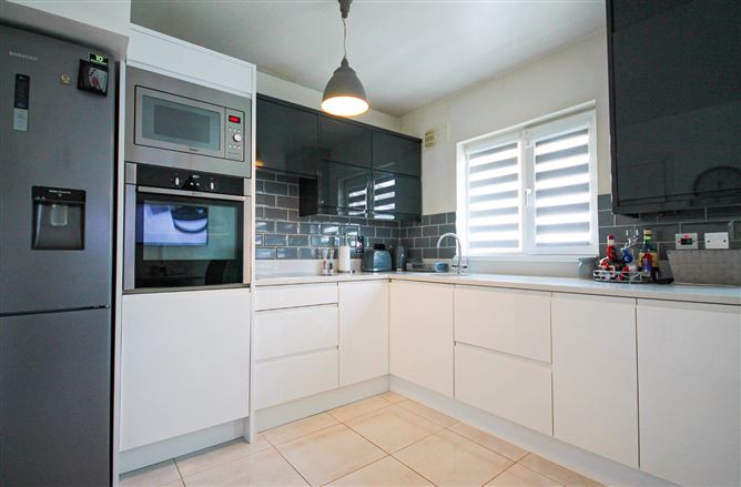 39 Castlegrange Drive, Clondalkin, Dublin 22