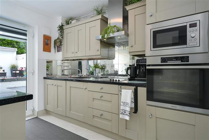 Photo 9 of 29 — 22 Ladyswell Road, Blanchardstown, Dublin 15