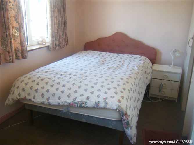 71 Pinewood Estate, Park Road, Co Kerry, Killarney, Co. Kerry DNG Ted