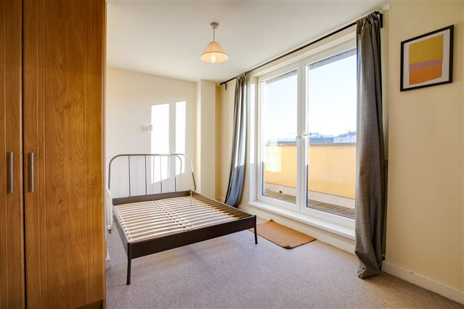 17 The Forge, Railway Street, Dublin 1