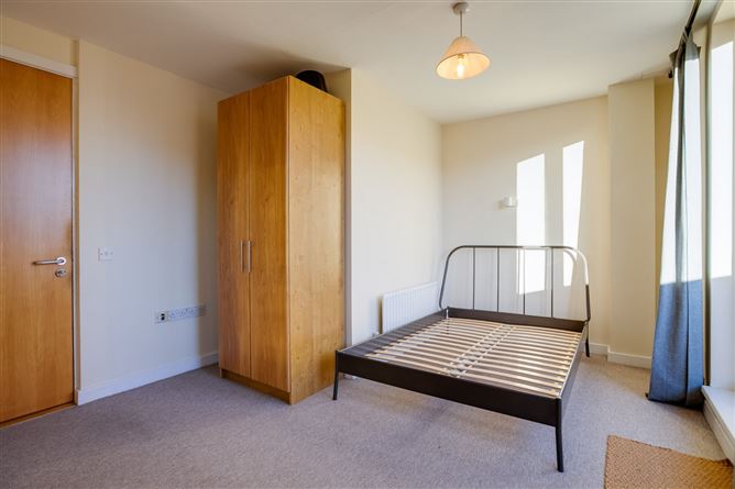 17 The Forge, Railway Street, Dublin 1