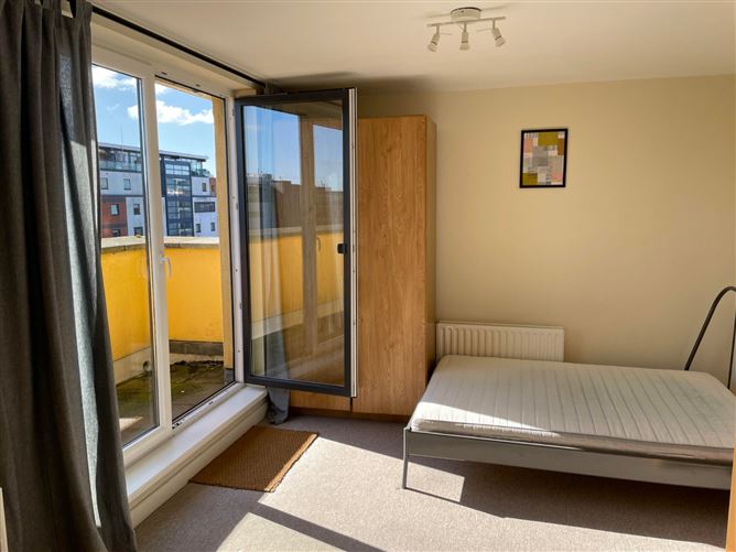 17 The Forge, Railway Street, Dublin 1