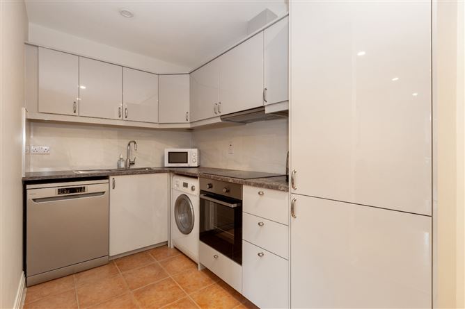 157 Hampton Square, Navan Road, Dublin 7