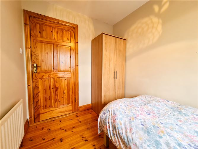 No. 5 Whitehorse Lane, Turlough Road , Castlebar, Mayo