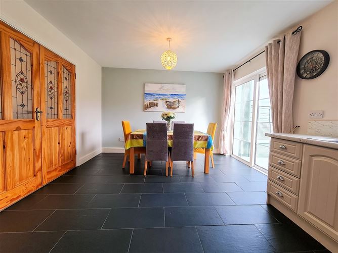 No. 5 Whitehorse Lane, Turlough Road , Castlebar, Mayo