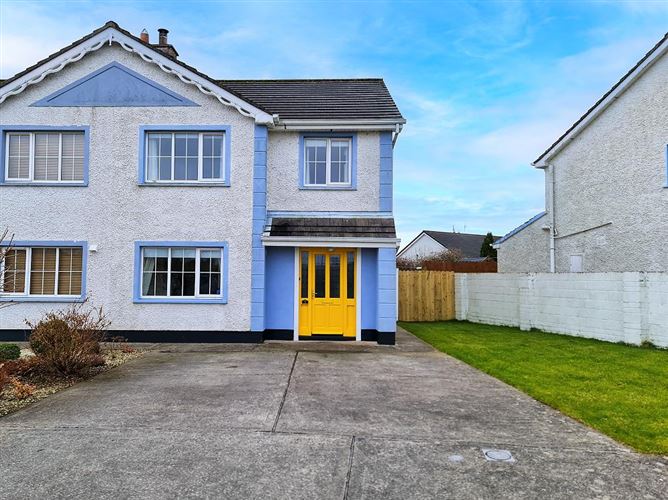 No. 5 Whitehorse Lane, Turlough Road , Castlebar, Mayo