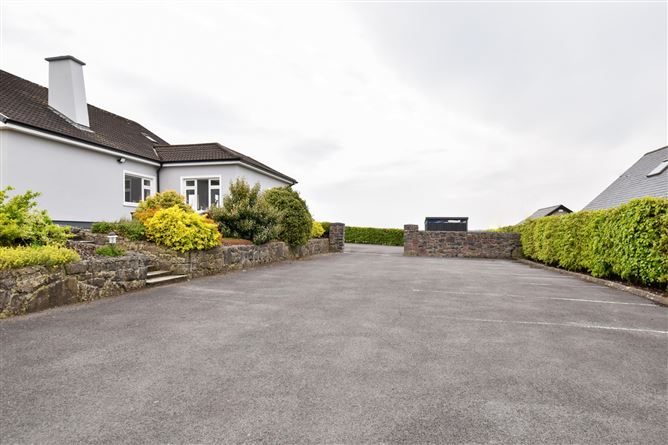Cloonacauneen, Claregalway, Co. Galway