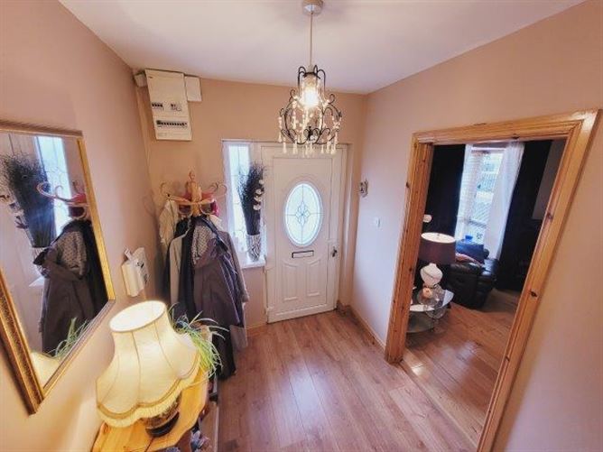 No 6 Oakfield Manor, Kinlough, Leitrim