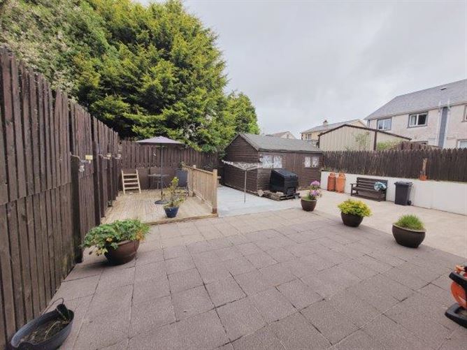 No 6 Oakfield Manor, Kinlough, Leitrim
