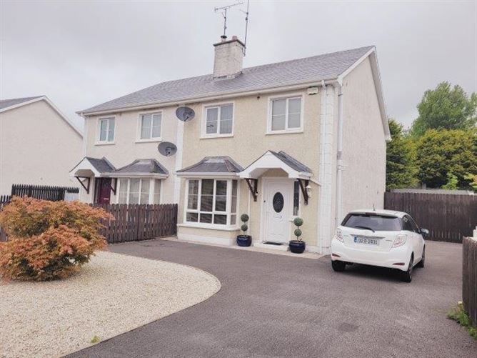 No 6 Oakfield Manor, Kinlough, Leitrim