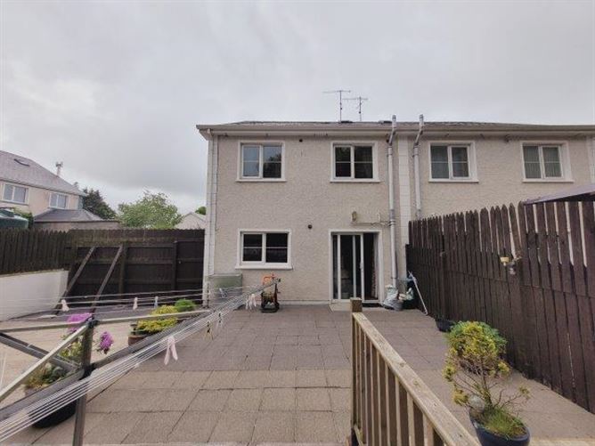 No 6 Oakfield Manor, Kinlough, Leitrim