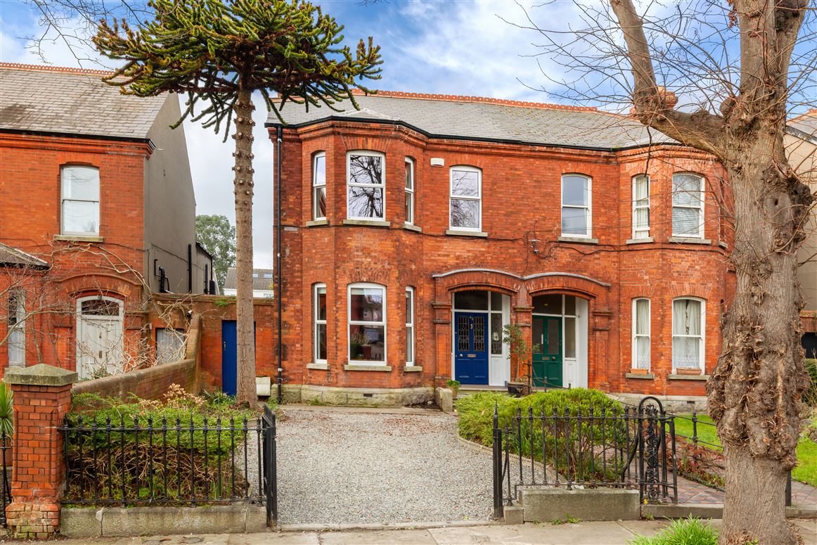 45 St Lawrence Road, Clontarf, Dublin 3 Grimes (Clontarf) 4775638